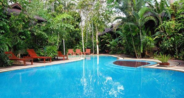Baan Klang Aow Beach Resort Бан Крут Екстериор снимка