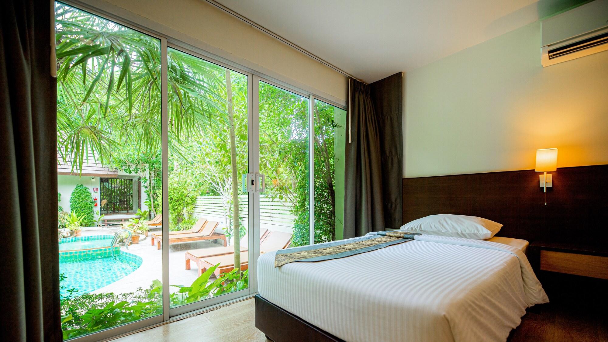Baan Klang Aow Beach Resort Бан Крут Екстериор снимка