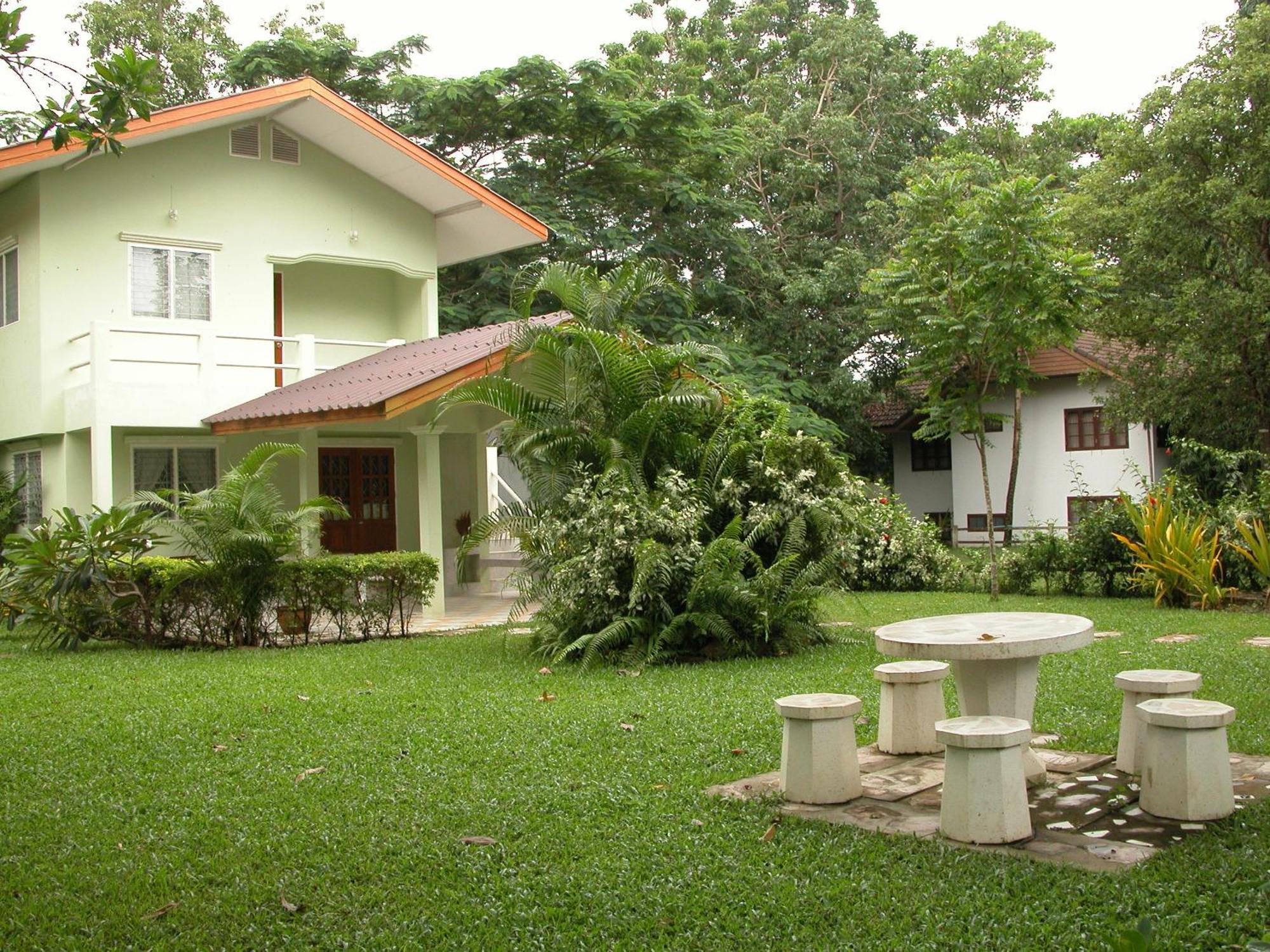 Baan Klang Aow Beach Resort Бан Крут Екстериор снимка