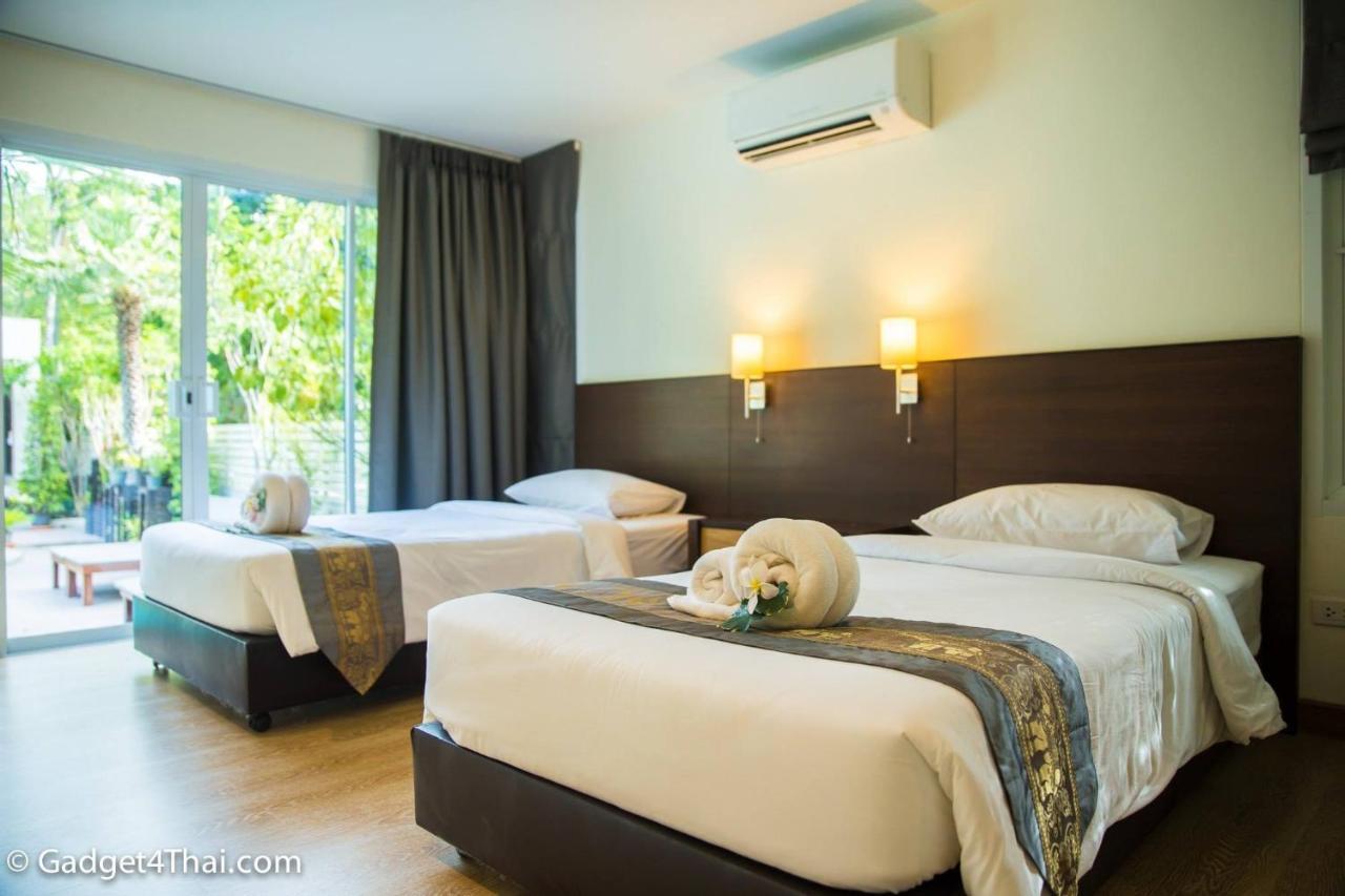 Baan Klang Aow Beach Resort Бан Крут Екстериор снимка